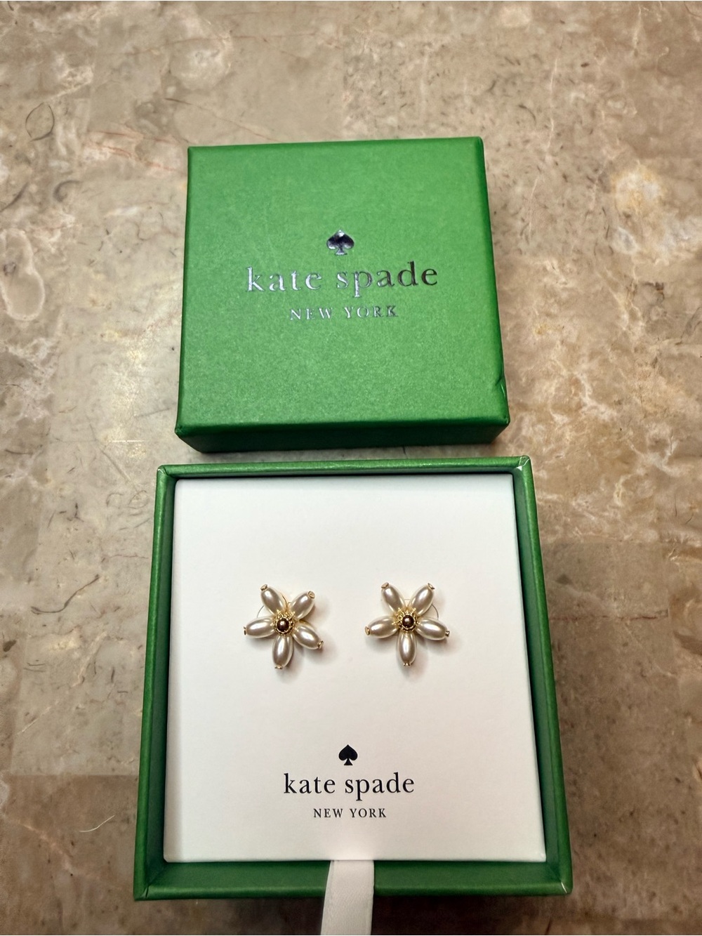 kate spade gold and cream pearl flower stud earrings
